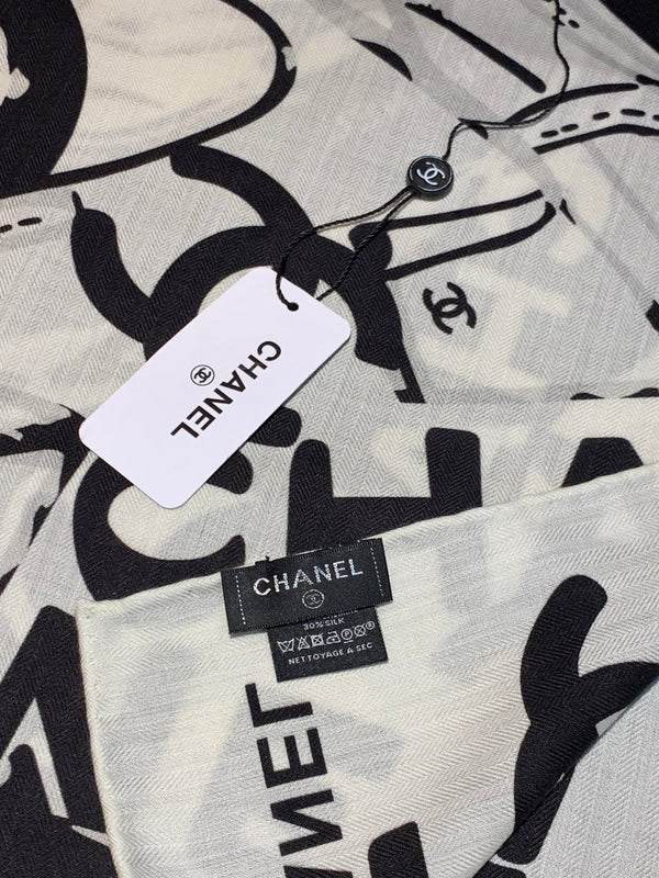 CC 25 Reversible Scarf 135cm Black White Cashmere 970901