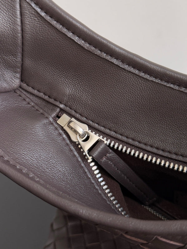 BV 25s Veneto Bag 38cm Deep Brown Calfskin Hardware