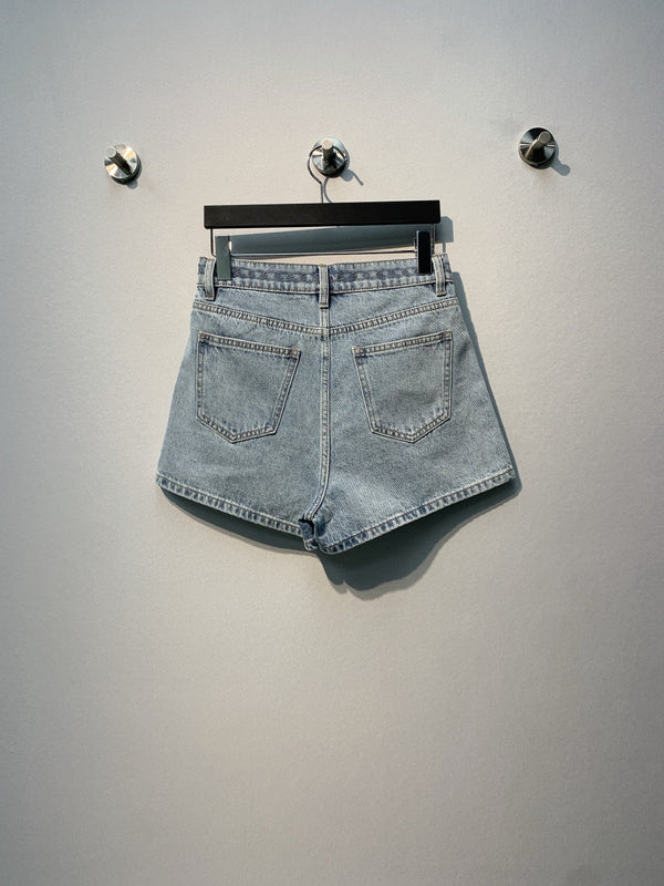 CC SS26 High-Waisted Wide-Leg Denim Shorts Light Blue Cotton 350944
