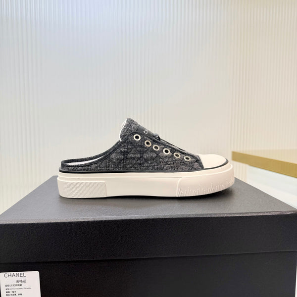 CC 26s Casual Sports Mules Black White Denim 924003