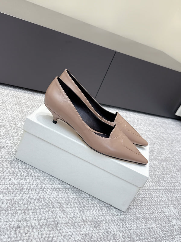 The Row Viv Kitten Pumps 3.5cm Light Brown Sheepskin 451300