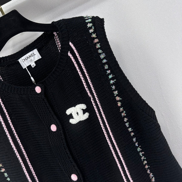 CC 26C Knitted Vest Black 349046