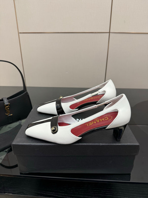 CC 26P Slingback 5cm White Black Lambskin Patent Leather 791606