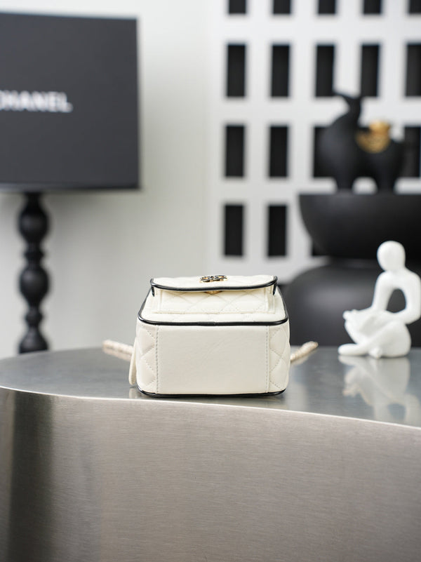 CC π¨π·ππππ Mini Backpack White Lambskin