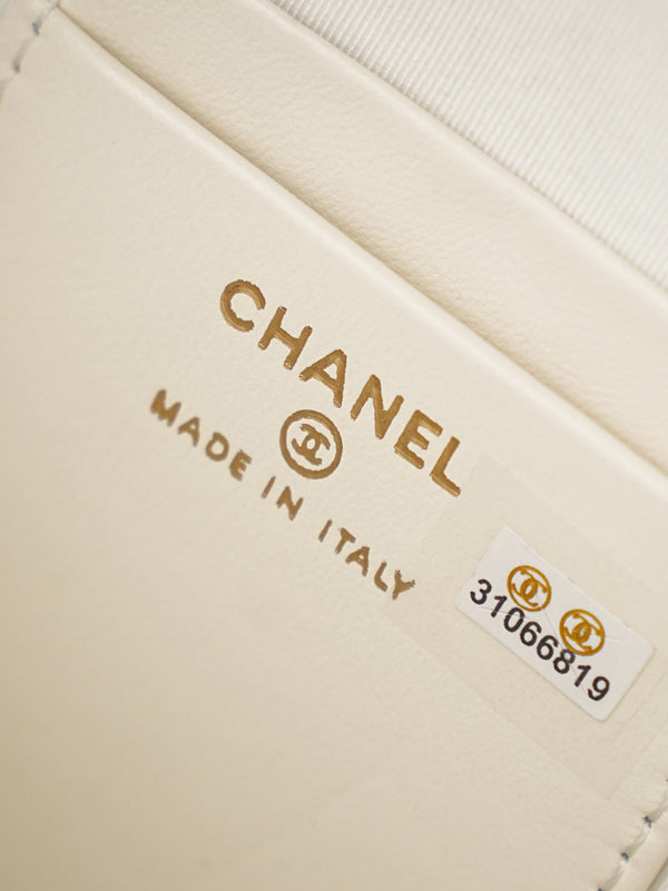 CC π¨π·ππππ Mini Backpack White Lambskin
