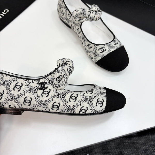CC 25 Mary Jane Flats Fabric and Sheepskin 270785