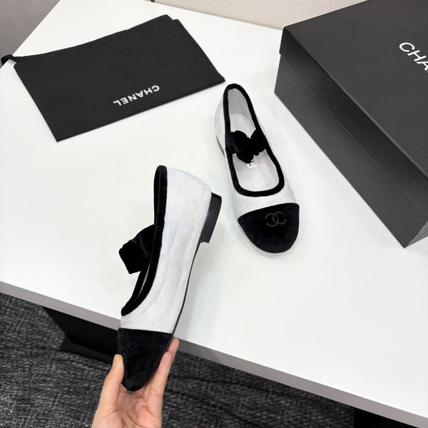 CC 25 Mary Janes In Black White Velvet And Sheepskin 352464