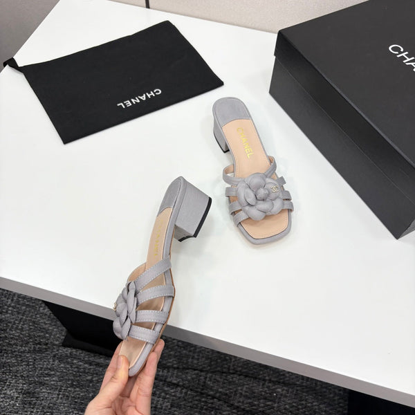 CC 25 Camellia Open Heel Mule Sandals 50mm Grey Beige Sheepskin And Fabric 368854