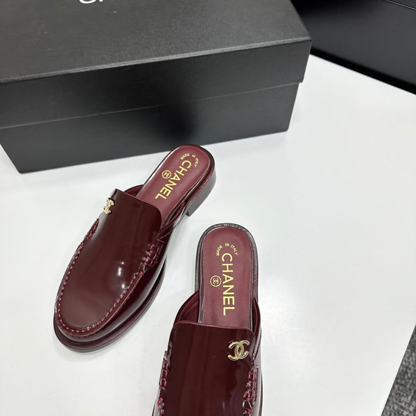CC SS 2026 Pre Loafer Sandal Burgundy Calfskin 630476