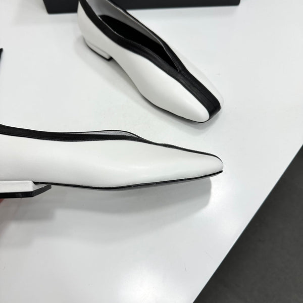 CC 26s Ballet Flats White Sheepskin 743138
