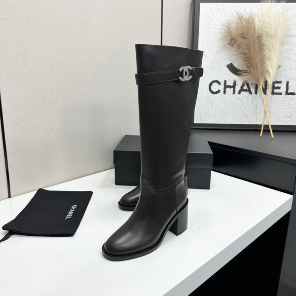 CC FW 2026 Long Boot Dark Coffee Cowhide 925684