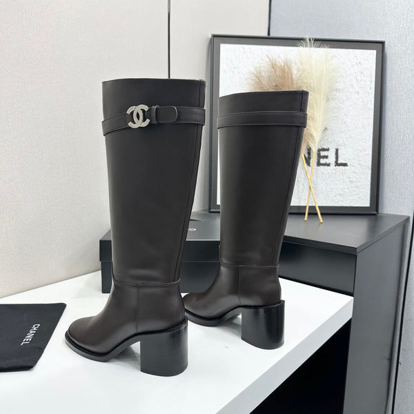 CC FW 2026 Long Boot Dark Coffee Cowhide 925684
