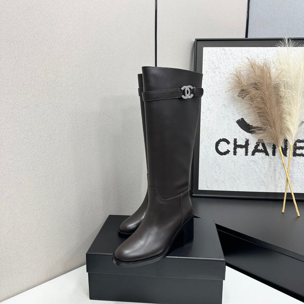 CC FW 2026 Long Boot Dark Coffee Cowhide 925684