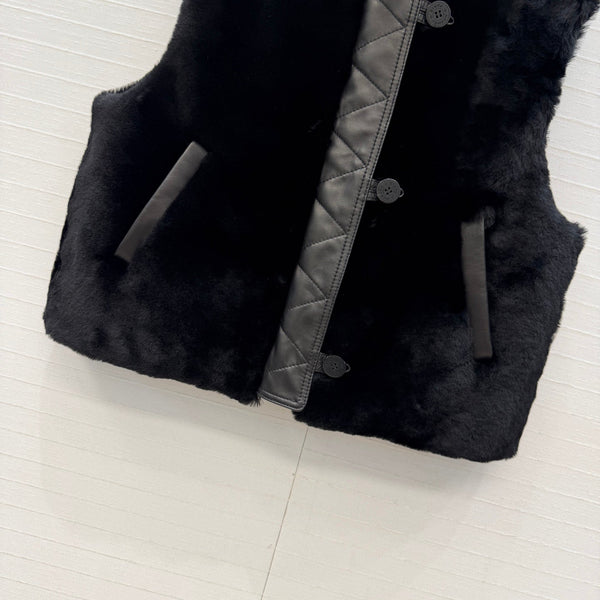 HM 26 Shearling Vest Black Fabric & Fur 428601