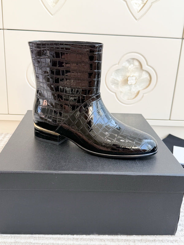 CC 26s Croc Embossed Ankle Boots Black Patent Leather 122039
