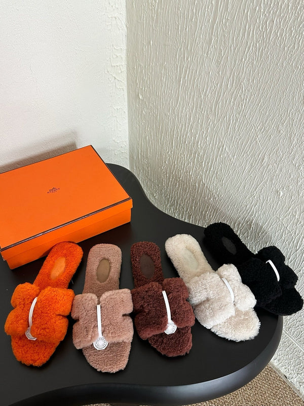 HM Oran Sandal Light Beige Pink Wool Fleece 961013