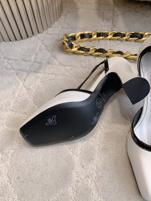 CC FW26 Square Cap Toe Slingback 8.5cm Black White Patent Leather 723690