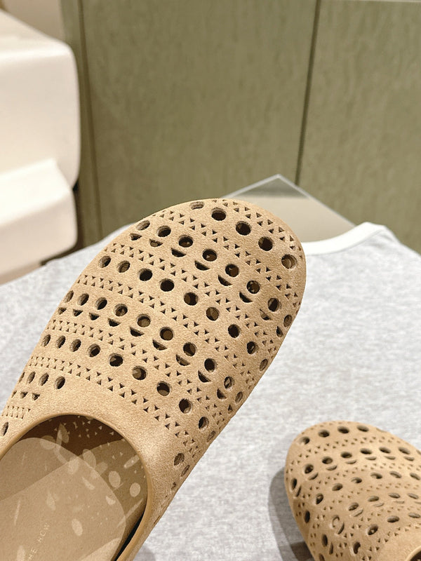 The Row 25ss Perforated Mule 20mm Beige Suede 451272
