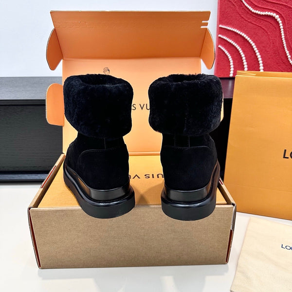 LV Cortina Low Boots Black Suede Wool 542234