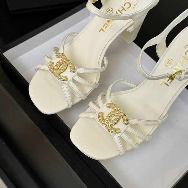 CC 85mm Sandal White Sheepskin 212930