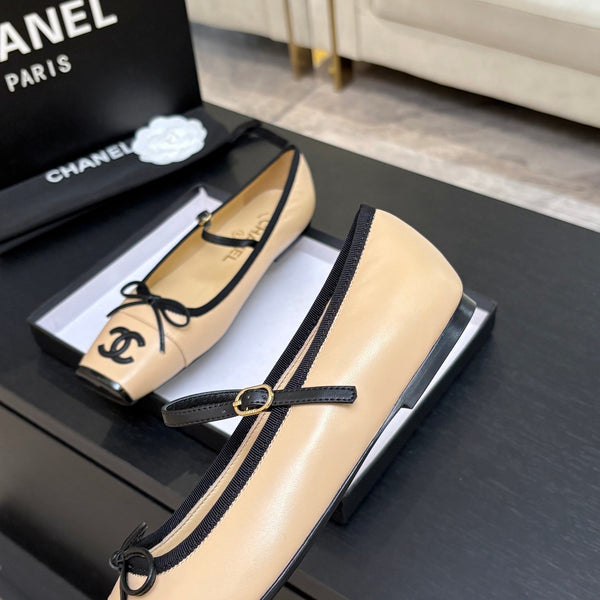 CC 26s Square Head Ballet Flat Beige Leather 847244