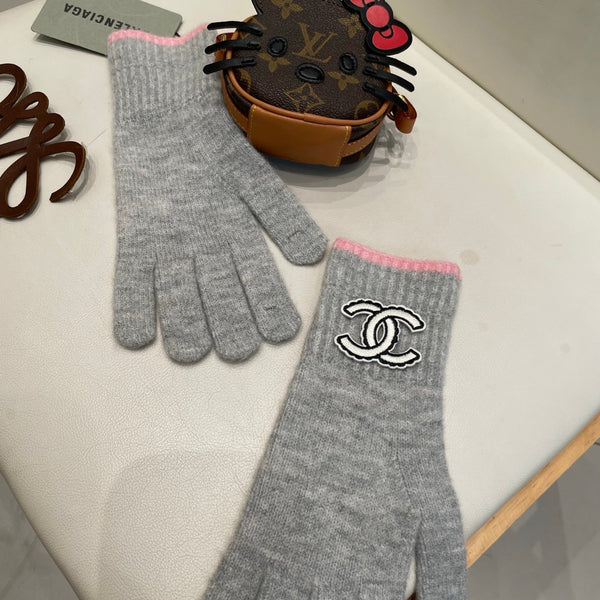 CC 26S CC Logo Full-Finger Gloves Wool 505729