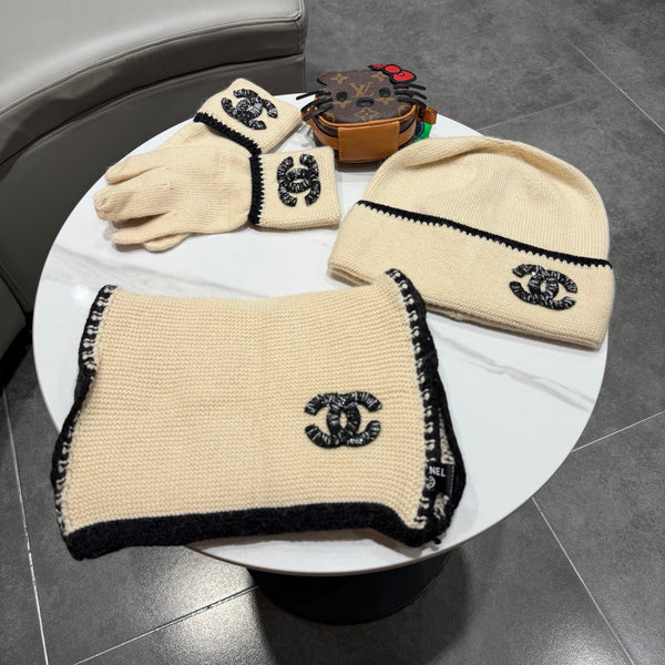 CC Hat Scarf Gloves Set Light Beige Black Knit 470401