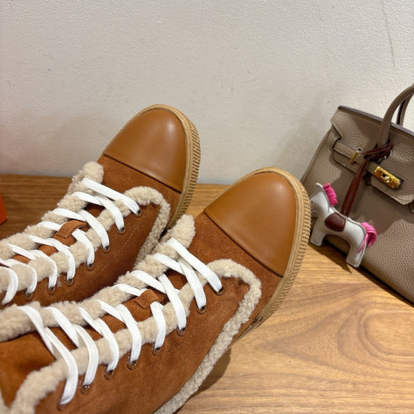 HM 26S Fresh Botines 4cm Tan Suede Shearling 110592