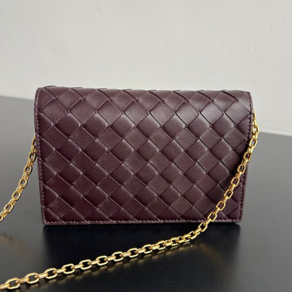 BV 26s Andiamo Pouch Coffee Intrecciato Leather 291436