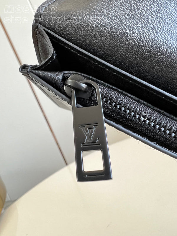 BRAZZA WALLET AEROGRAM 19CM BLACK CALFSKIN