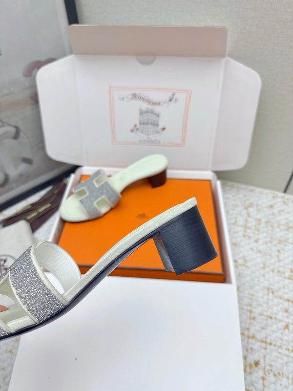 HM Oasis Sandals with Rhinestone White Cowhide 625269