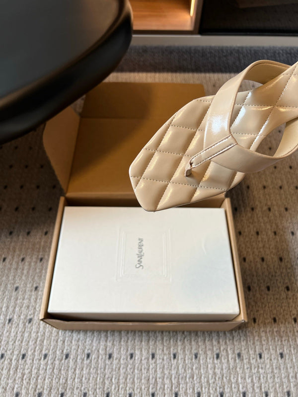 YSL Sip Sandal 4.5cm Beige Smooth Leather 932322