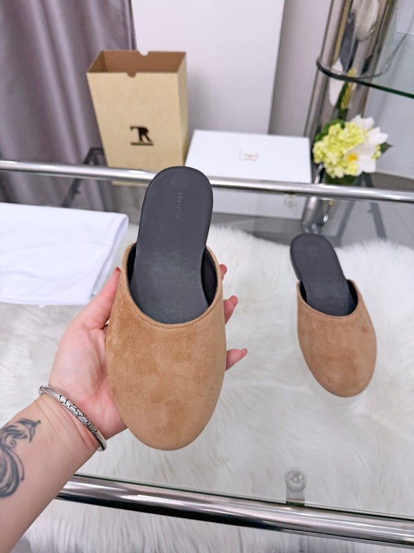 The Row Sleeper Two Slippers Beige Suede 707571