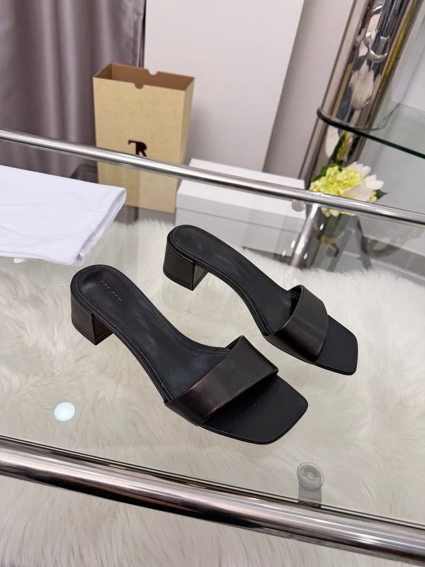 The Row New Chocolate Slide Black Lambskin 707567