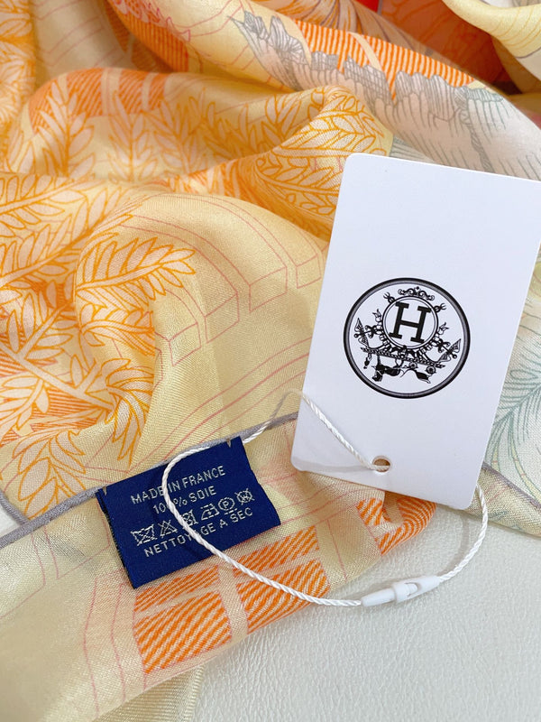 Faubourg Tropical Detail scarf 110 CM In Beige Colorful Silk 208584