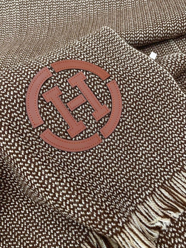 GRANITE MUFFLER 180 CM SCARF IN CARAMEL BROWN CASHMERE