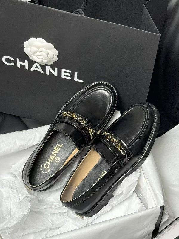 CC Loafers Black Quilted Calfskin