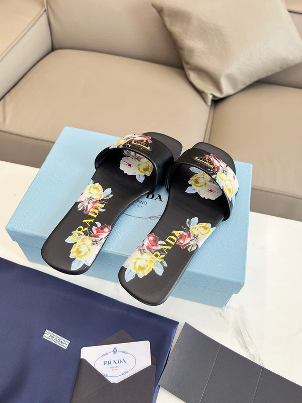 Prad 26s Slide Sandals Floral Black Leather 140496