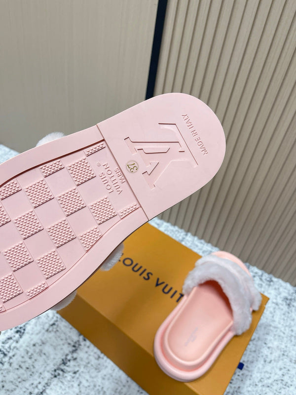 LV 25SS FW Platform Slippers Pink Canvas Wool 533772