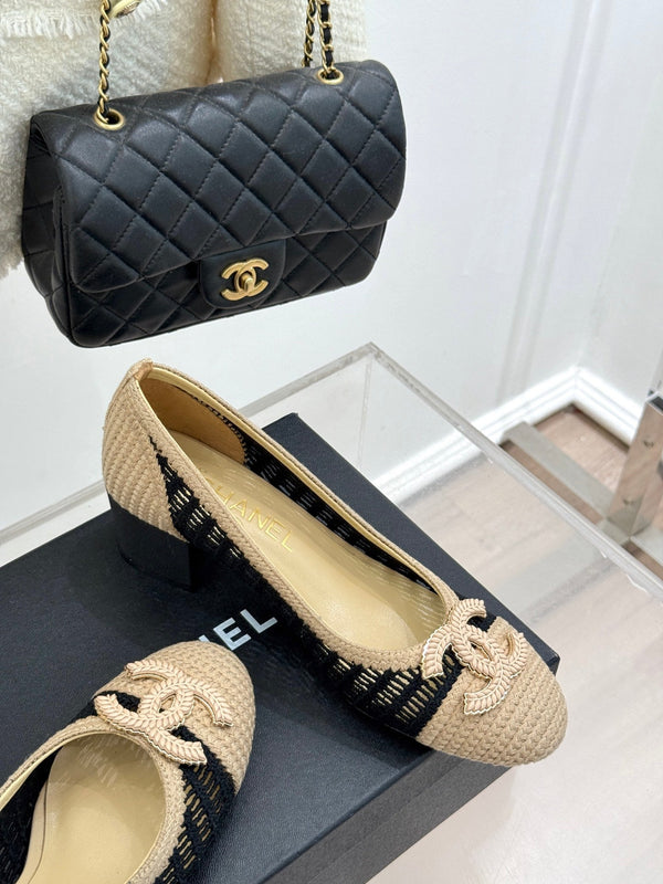 CC 25P Hollow Double C Ballet Flats 50mm Beige Black Raffia 265636