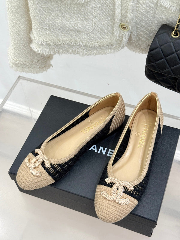 CC 25P Hollow Double C Ballet Flats 15mm Beige Black Raffia 265640