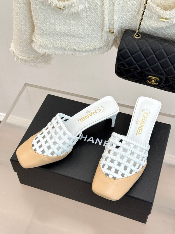 CC Woven Square-Toe Slippers Beige White Leather 825774