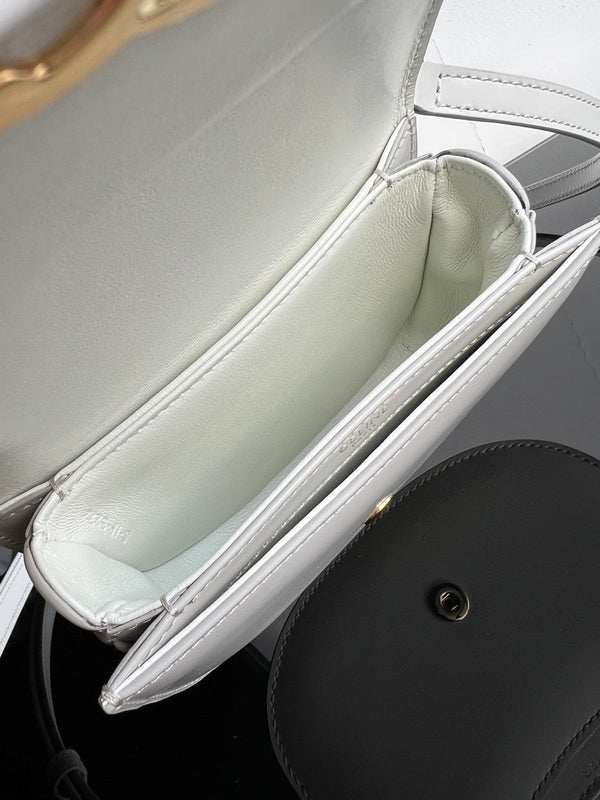 TRIOMPHE 15 White Calfskin Handbag