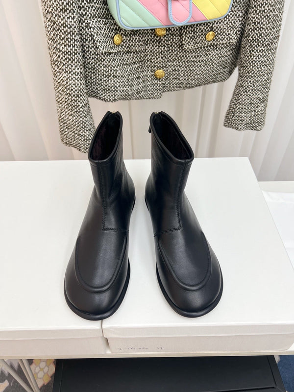 TR 26s Zipped Boot Flat Leather 146487