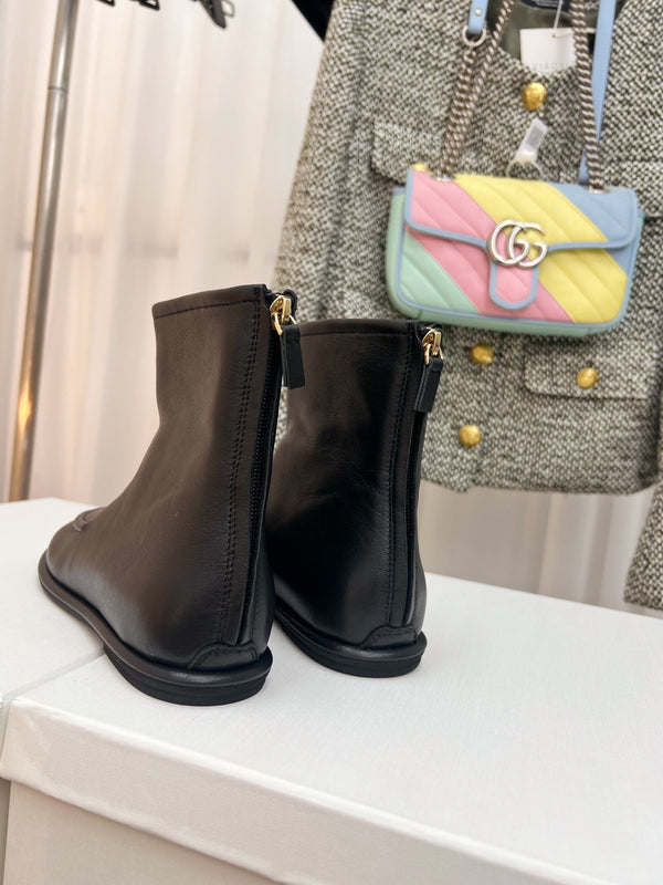TR 26s Zipped Boot Flat Leather 146487