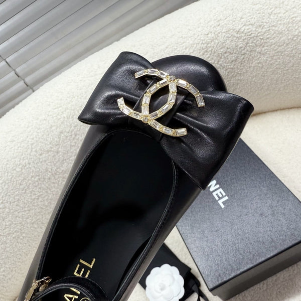 MARY JANE SHOES IN BLACK LAMBSKIN