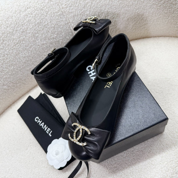 MARY JANE SHOES IN BLACK LAMBSKIN