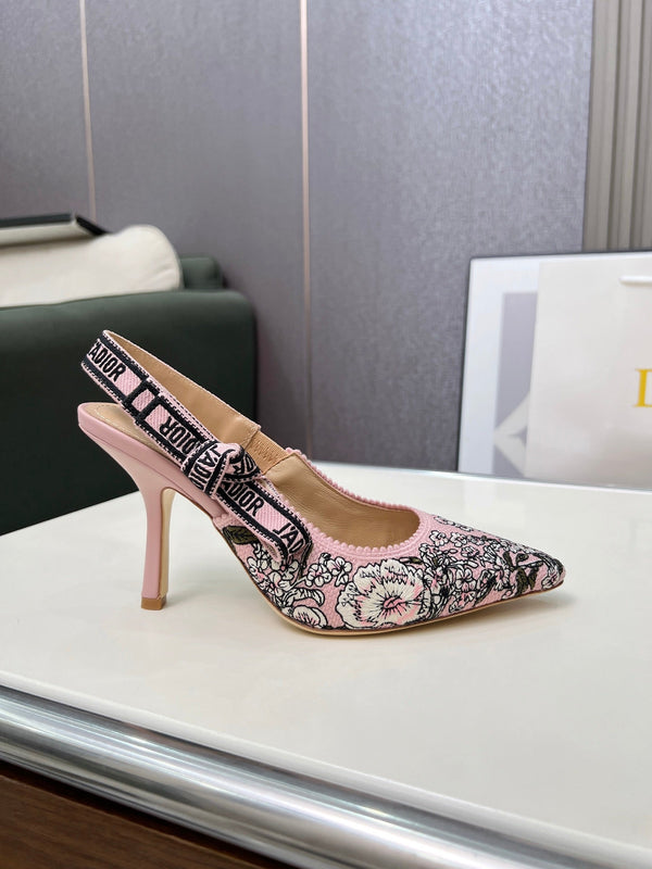 CD 26s J'Adior Slingback Pumps Pink Multicolor Embroidered Canvas 153614