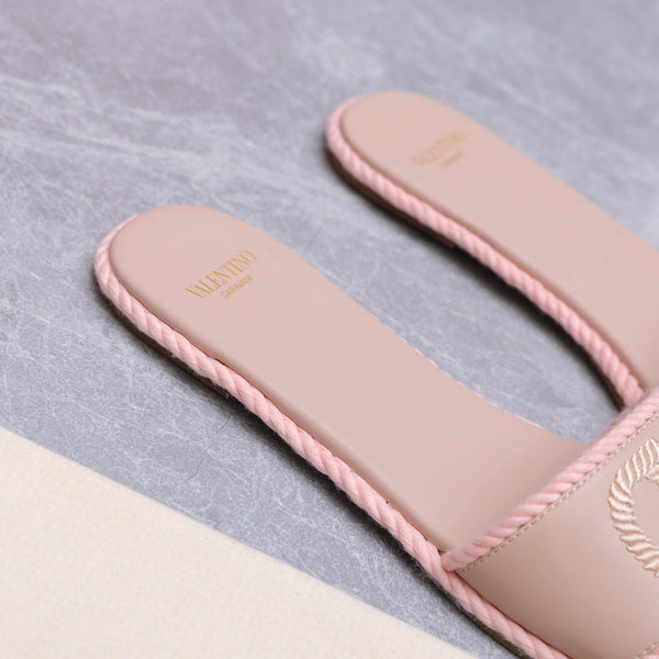 VLTN Torchon Slide Sandal Light Pink Leather Canvas 941250Cream