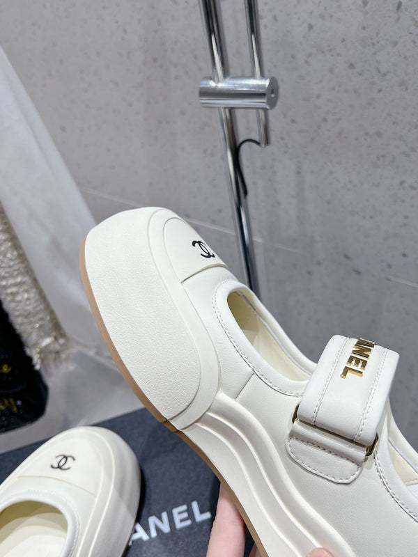CC 26s Mary Jane Loafers White Lambskin 762896